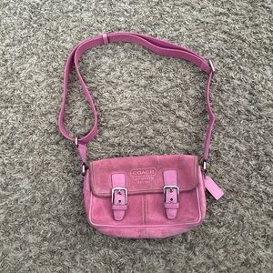 Vintage Y2K Pink Leather Coach Purse Shoulder bag